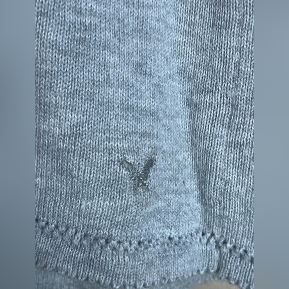 American Eagle Outfitters Gray Knit Sweater Top. Women’s size Large - Picture 3 of 7